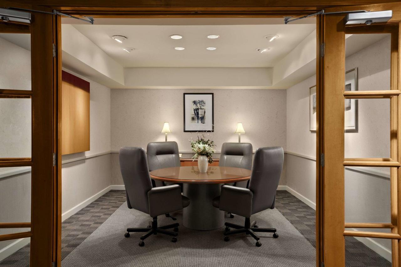 Hawthorn Suites By Wyndham Overland Park Extérieur photo